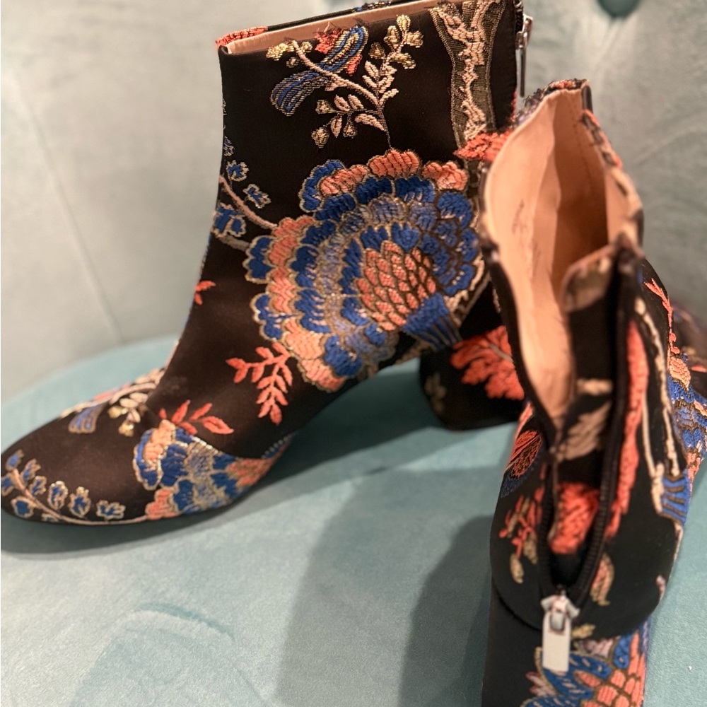 Floral Embroidered Ankle Boots
